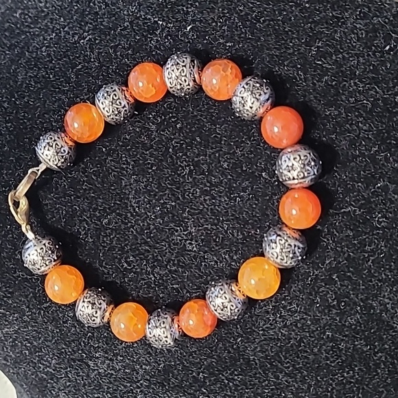 Fire agate necklace and bracelet set - Picture 3 of 4